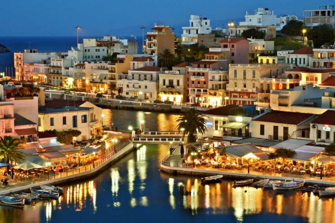 Stunning Seaview Town Apartment Agios Nikolaos  Luaran gambar